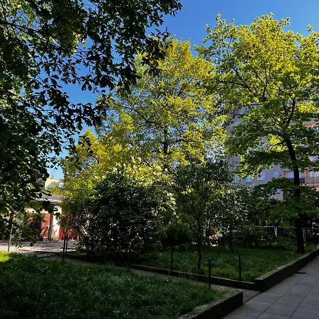Close To Royal Lazienki Park, недалеко от олинек Διαμέρισμα *
